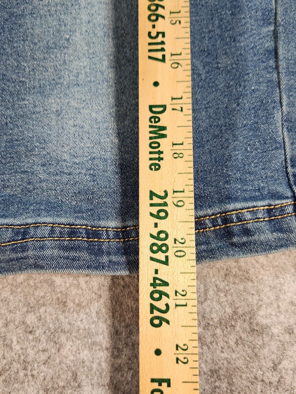 BloomChic Light Blue Denim Mini Skirt with Drawstring Size 10 - Picture 5 of 8